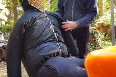 2018-10-13-12-00-04