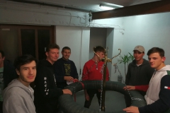2018-10-24-19-32-49